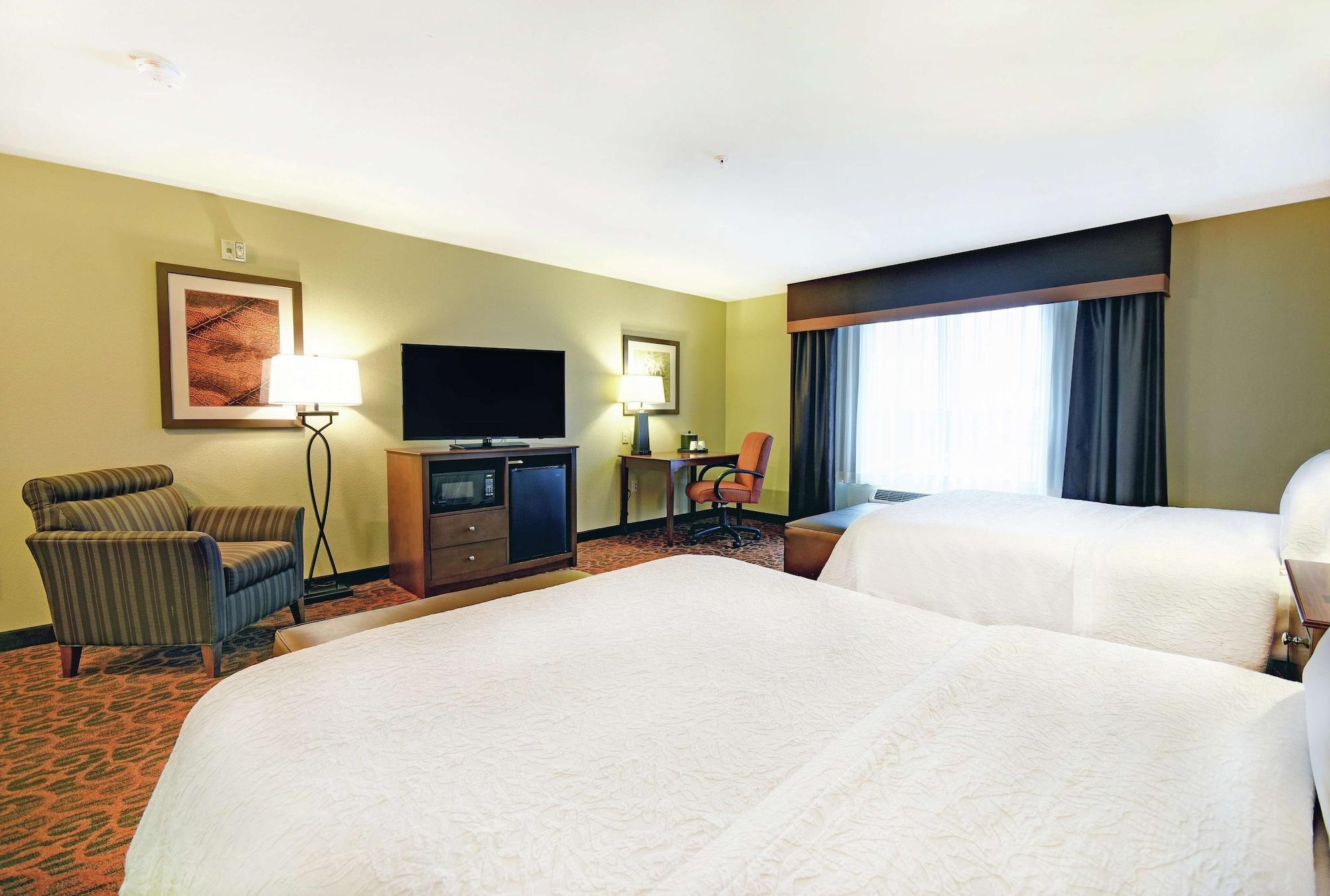 Hampton Inn Beloit Bagian luar foto