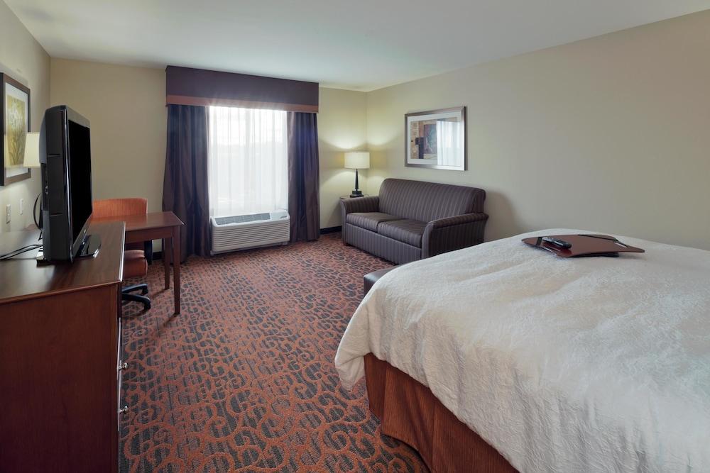 Hampton Inn Beloit Bagian luar foto