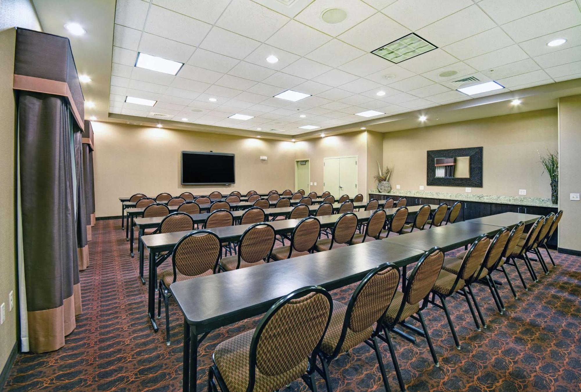 Hampton Inn Beloit Bagian luar foto